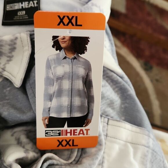 32 Degree Heat women's XXL gray and white plaid collared shirt New with tag - Picture 7 of 9